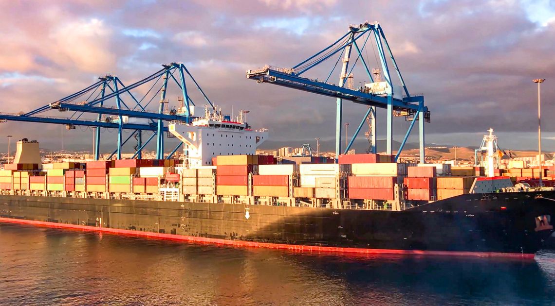 Gaining Foresight from the Port's "Starting Surge": Wenaili Digital Marketing on Logistics Firms' New-Year Strategy Launch